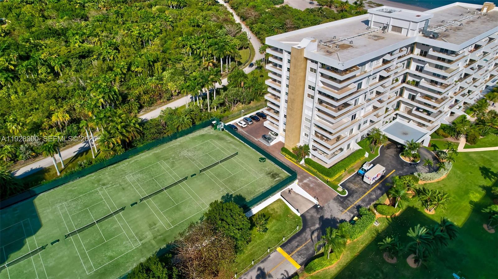 177 Ocean Lane Dr #1101, Key Biscayne FL 33149
