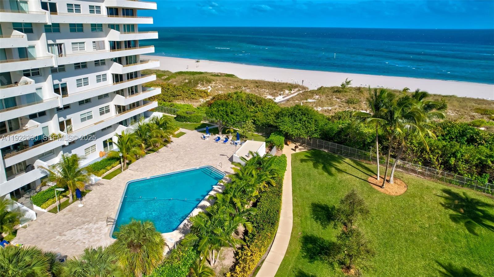 177 Ocean Lane Dr #1101, Key Biscayne FL 33149