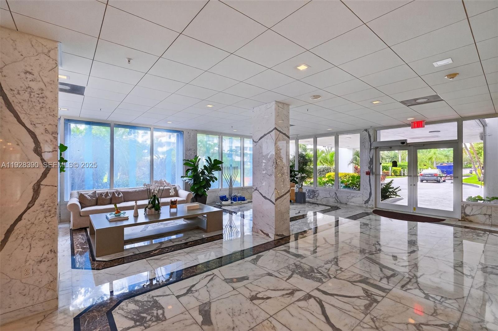 177 Ocean Lane Dr #1101, Key Biscayne FL 33149