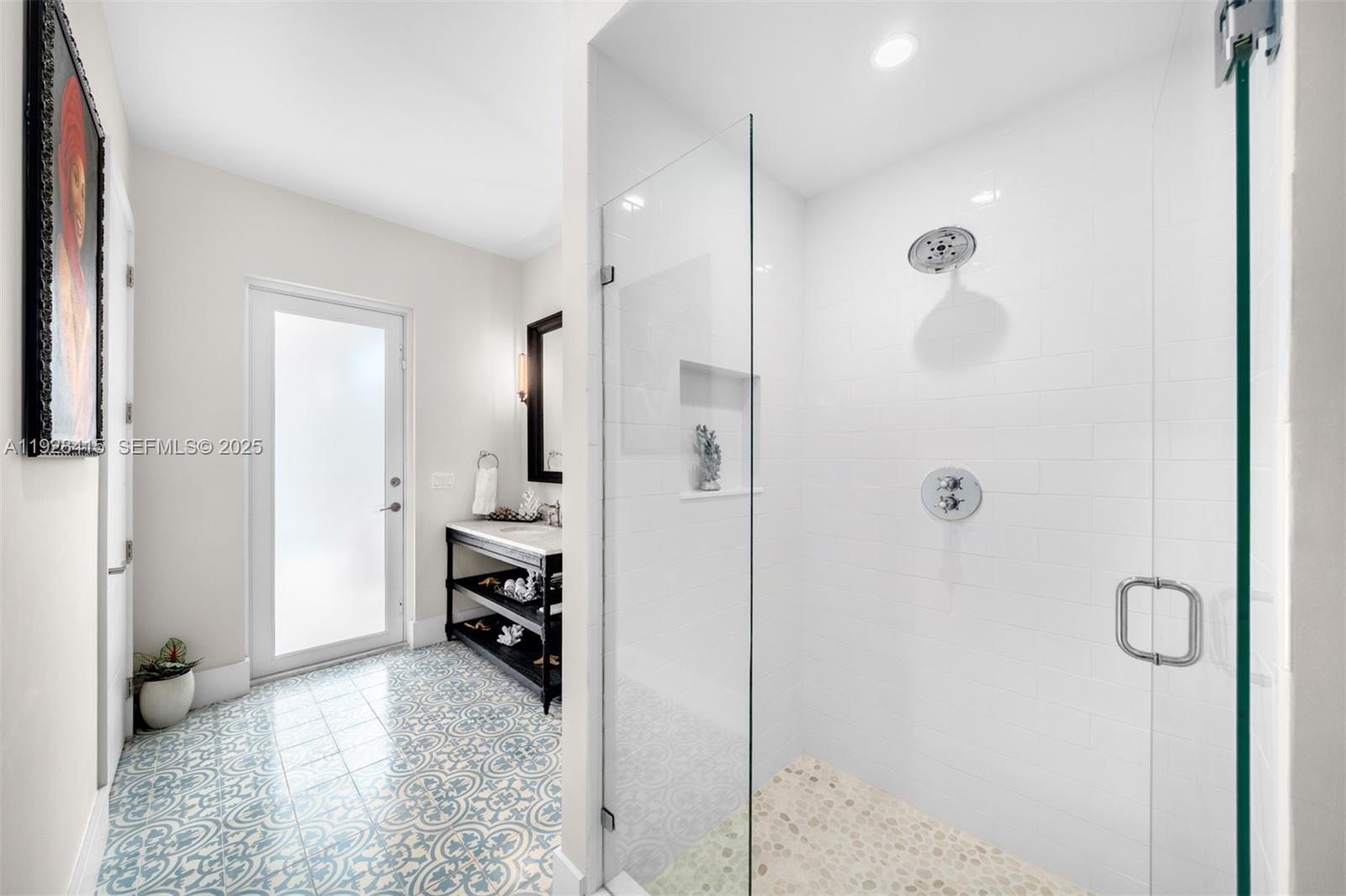 7222 SW 79th Ter, Miami FL 33143