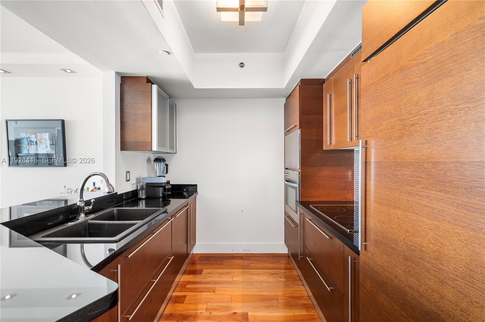 450 Alton Rd #1610, Miami Beach FL 33139