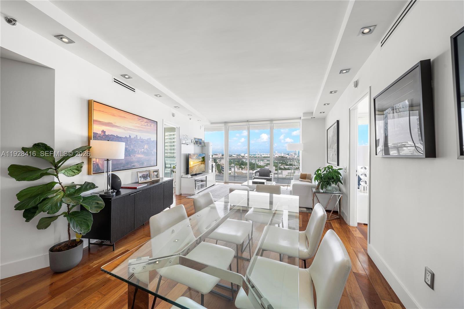 450 Alton Rd #1610, Miami Beach FL 33139