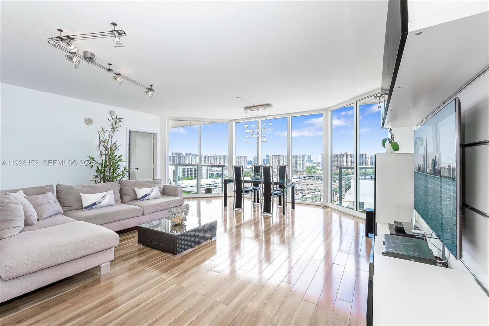 16699 Collins Ave #1507, Sunny Isles Beach FL 33160