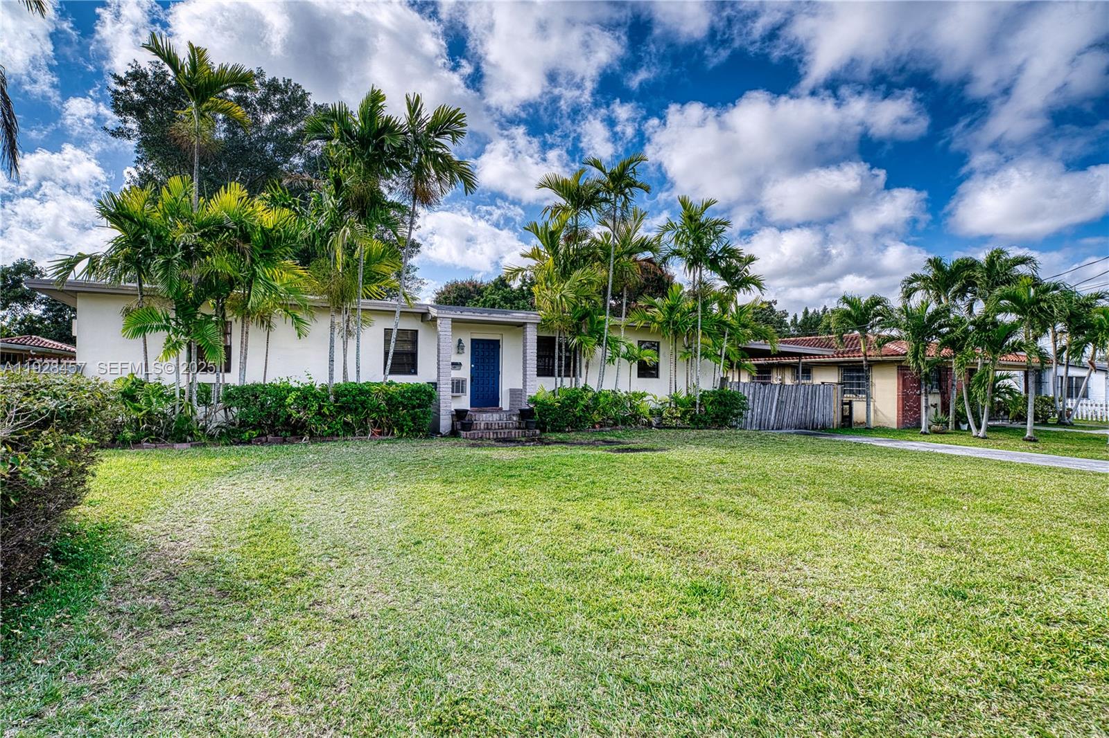 6550 SW 27th St, Miami FL 33155