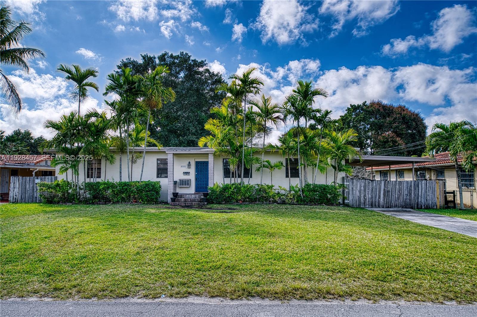 6550 SW 27th St, Miami FL 33155