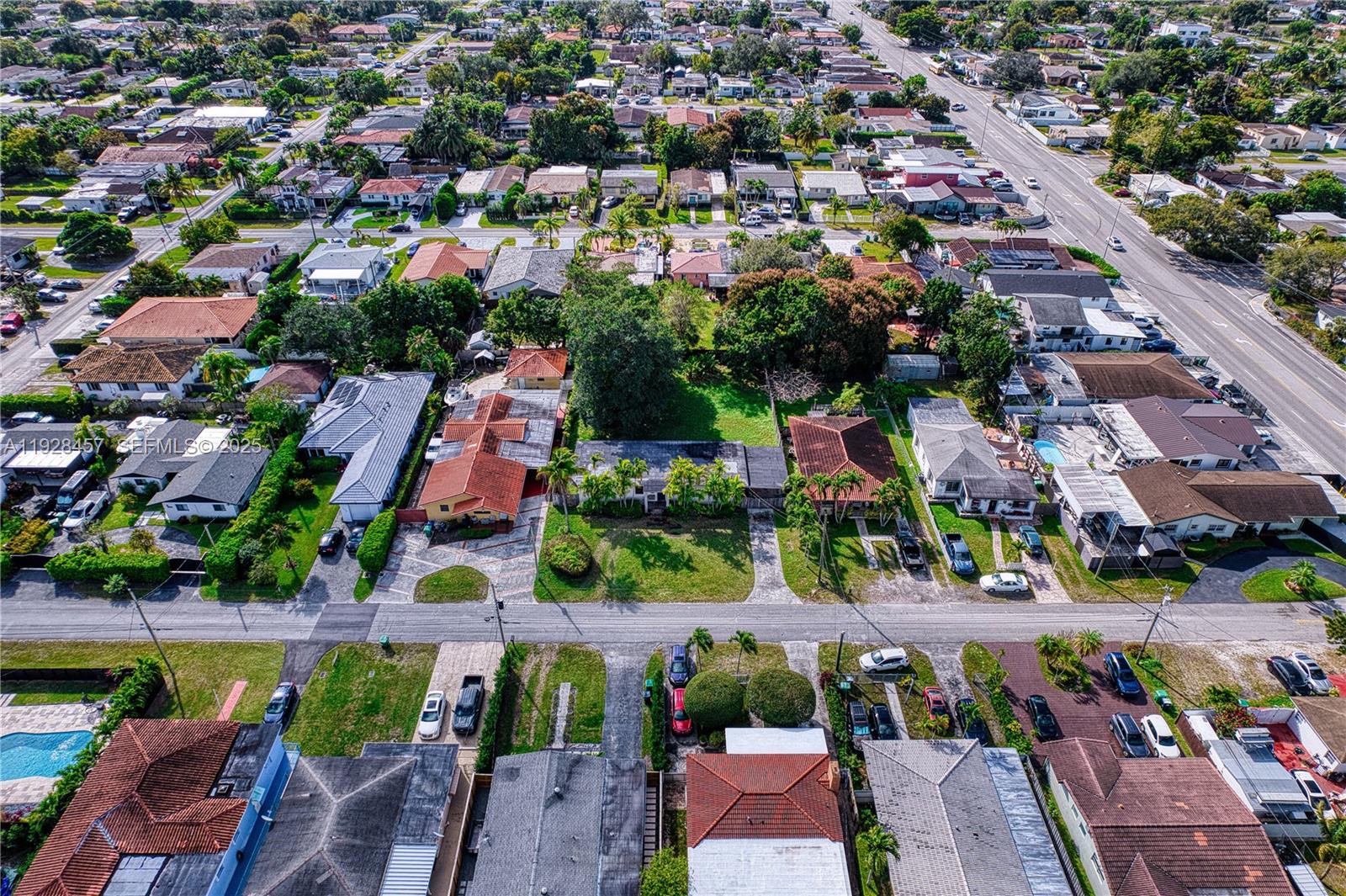 6550 SW 27th St, Miami FL 33155