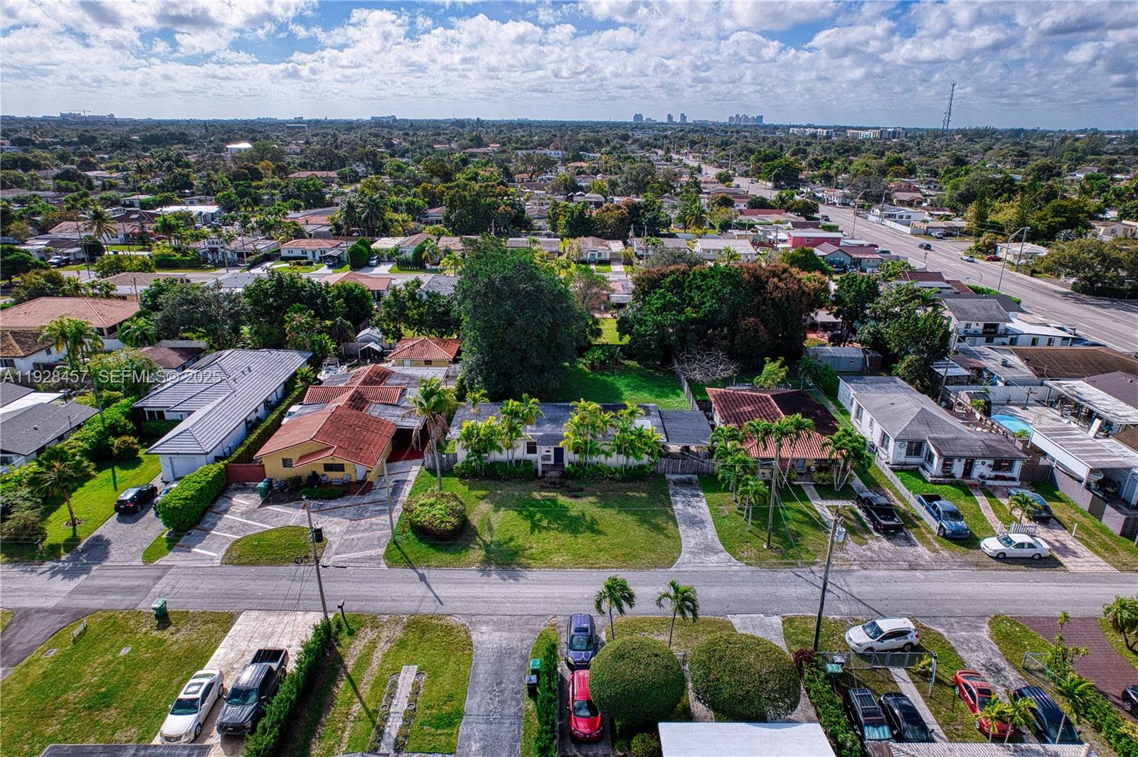 6550 SW 27th St, Miami FL 33155