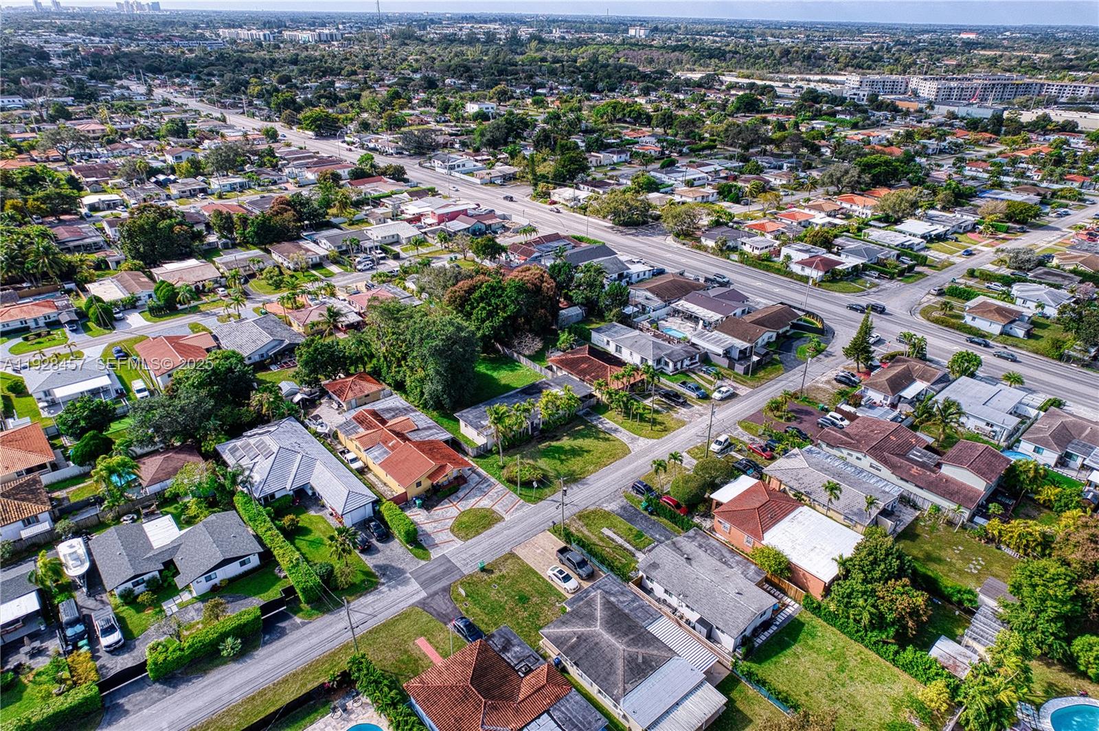 6550 SW 27th St, Miami FL 33155