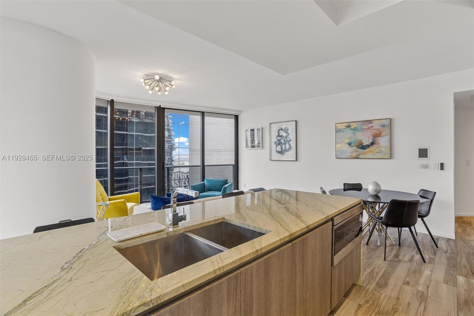 801 S Miami Ave #4205, Miami FL 33130