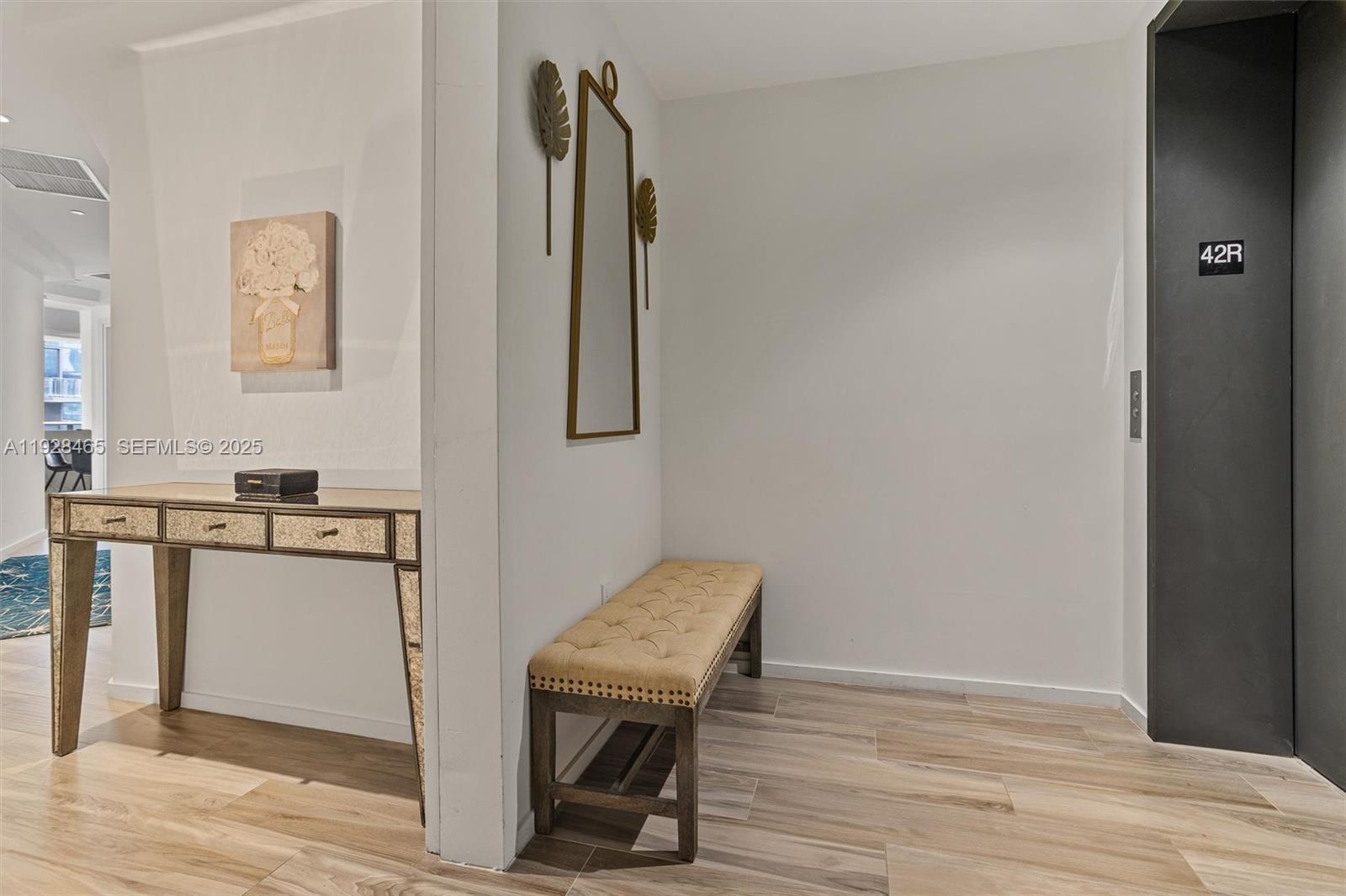 801 S Miami Ave #4205, Miami FL 33130