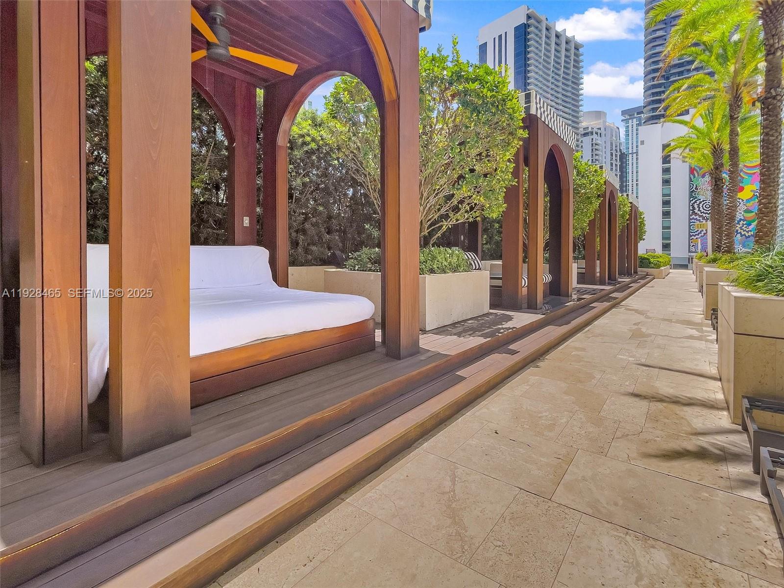 801 S Miami Ave #4205, Miami FL 33130