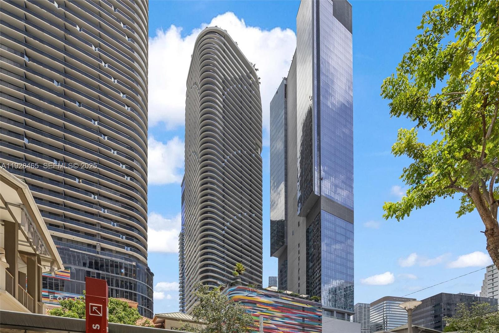 801 S Miami Ave #4205, Miami FL 33130