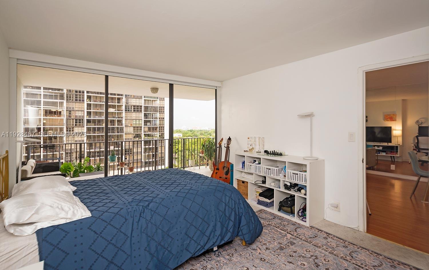 1901 Brickell Ave #B905, Miami FL 33129