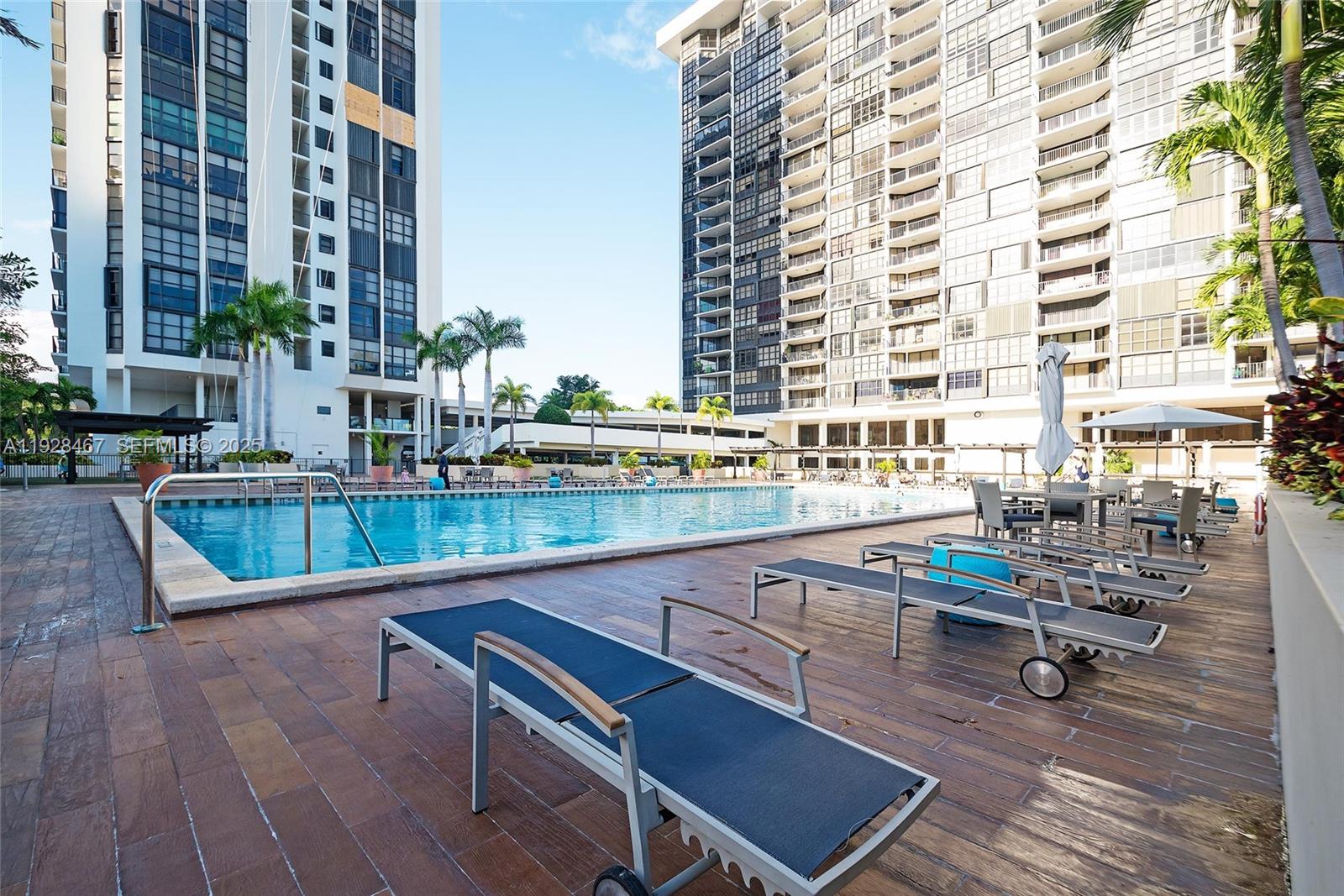 1901 Brickell Ave #B905, Miami FL 33129