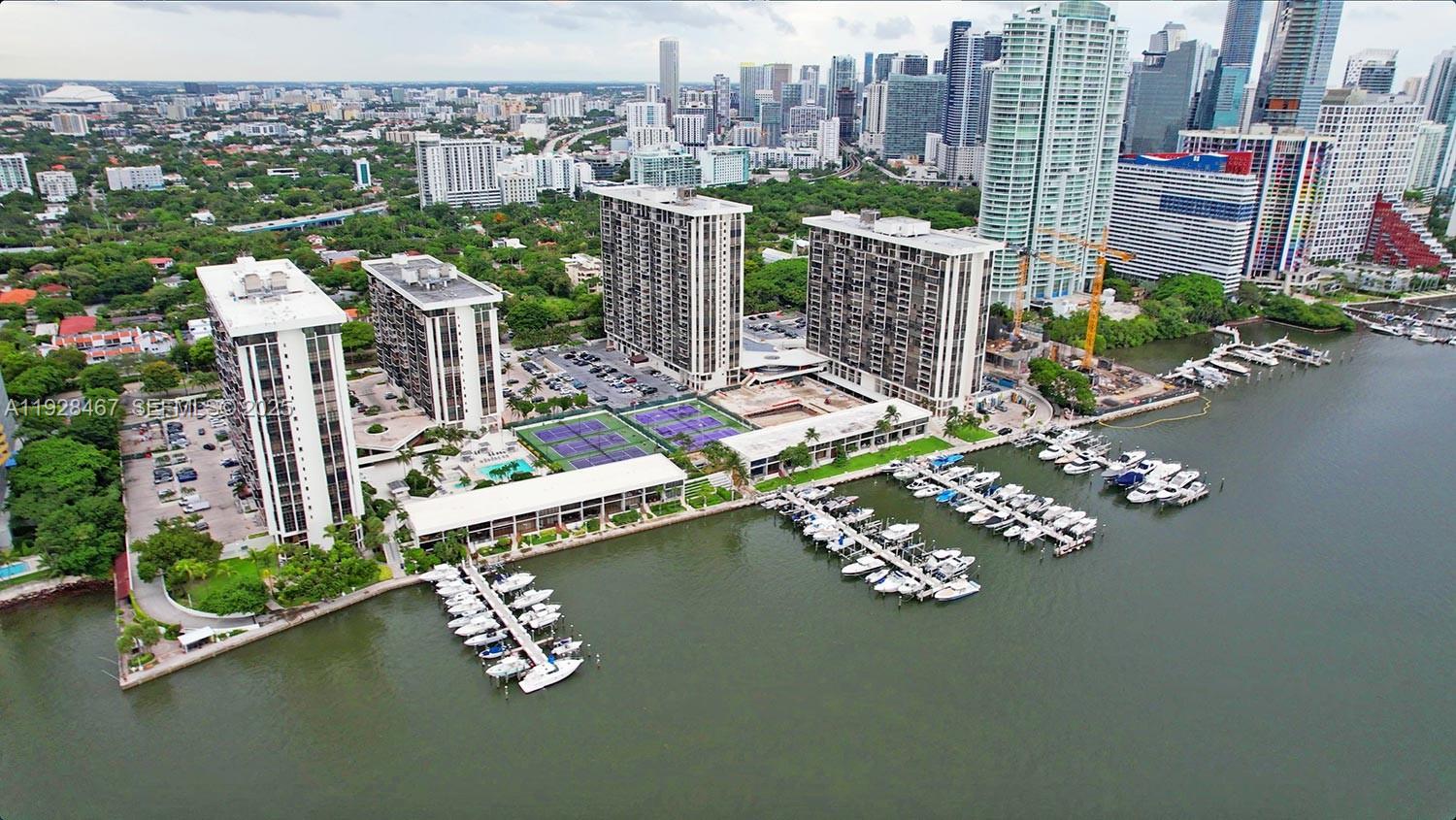 1901 Brickell Ave #B905, Miami FL 33129
