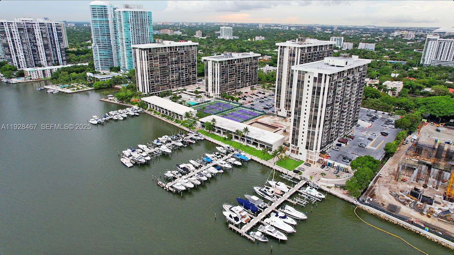 1901 Brickell Ave #B905, Miami FL 33129
