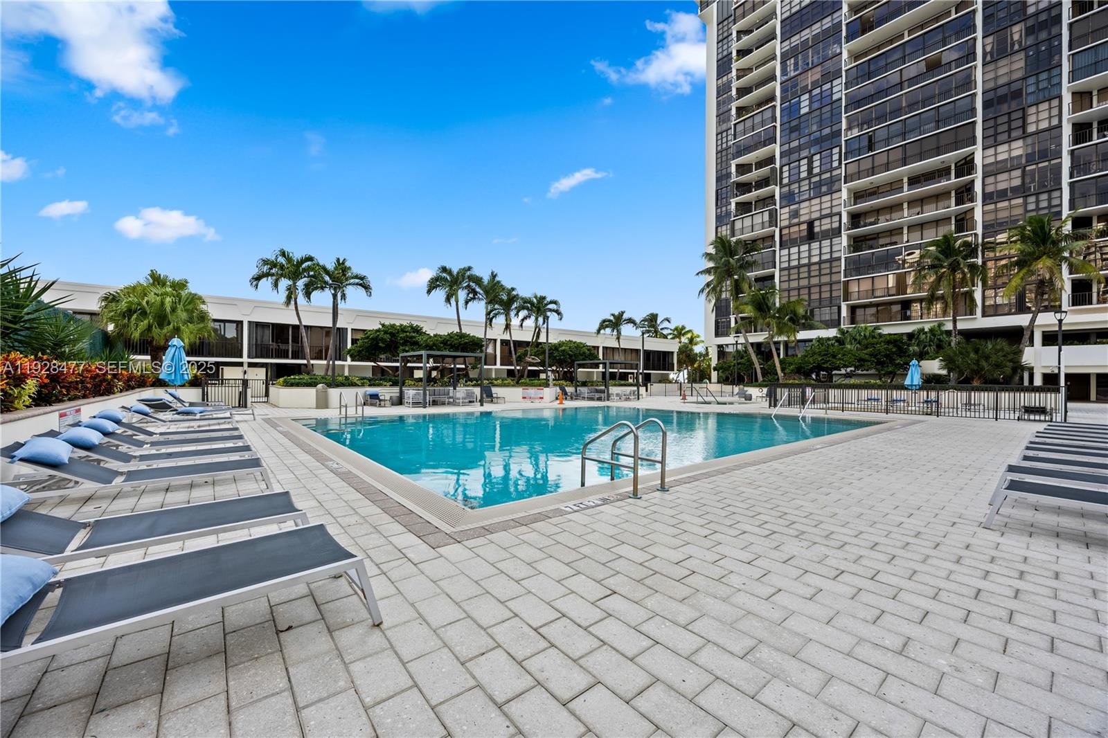 1915 Brickell Ave #1001, Miami FL 33129