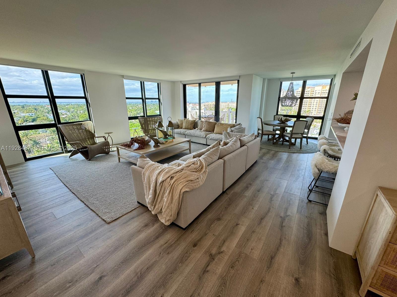 1121 Crandon Blvd #E1001, Key Biscayne FL 33149