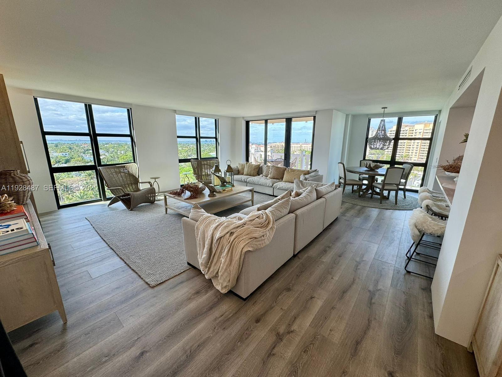 1121 Crandon Blvd #E1001, Key Biscayne FL 33149