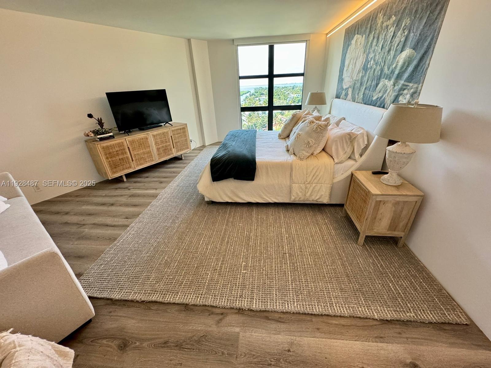 1121 Crandon Blvd #E1001, Key Biscayne FL 33149