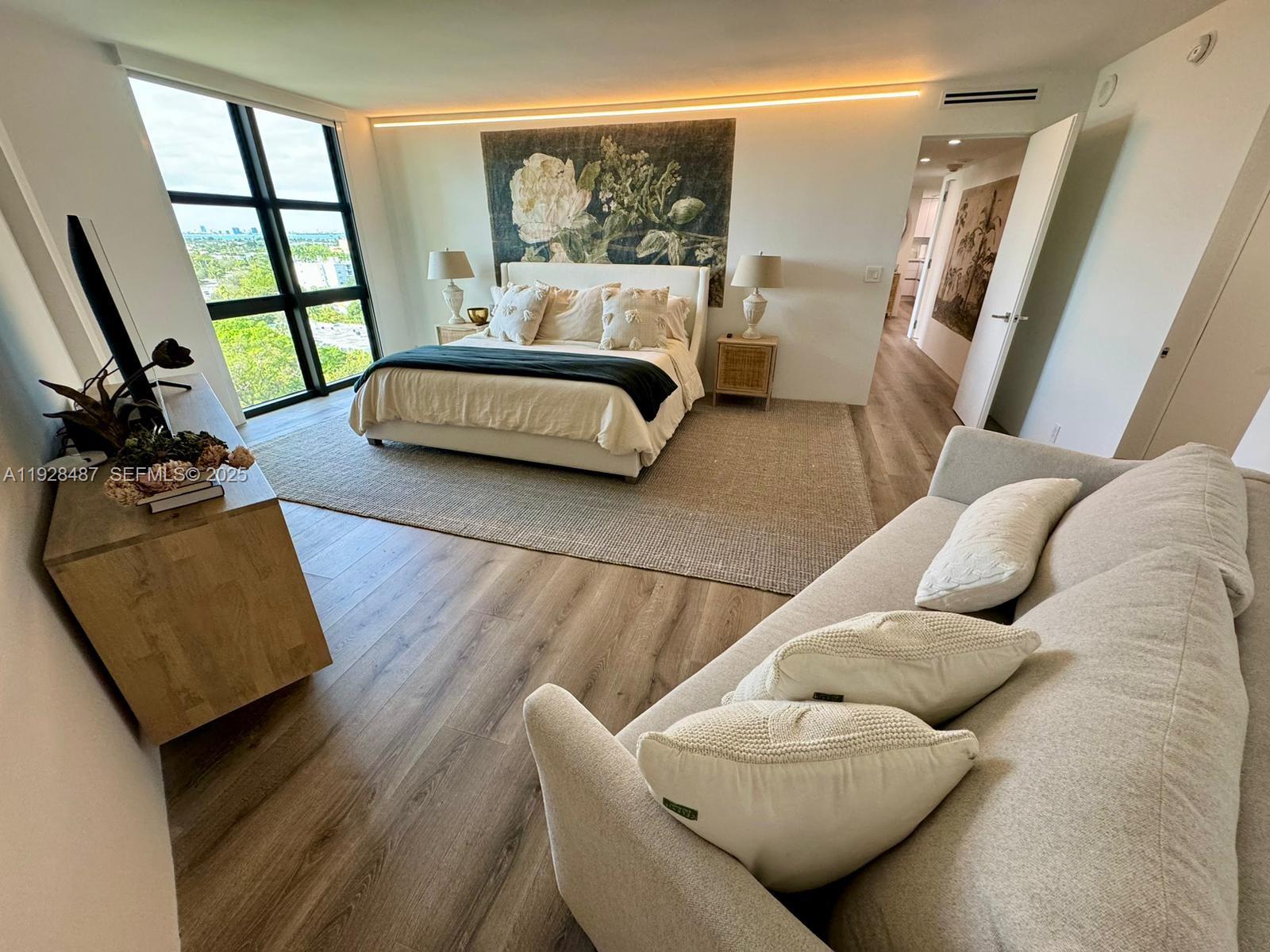 1121 Crandon Blvd #E1001, Key Biscayne FL 33149