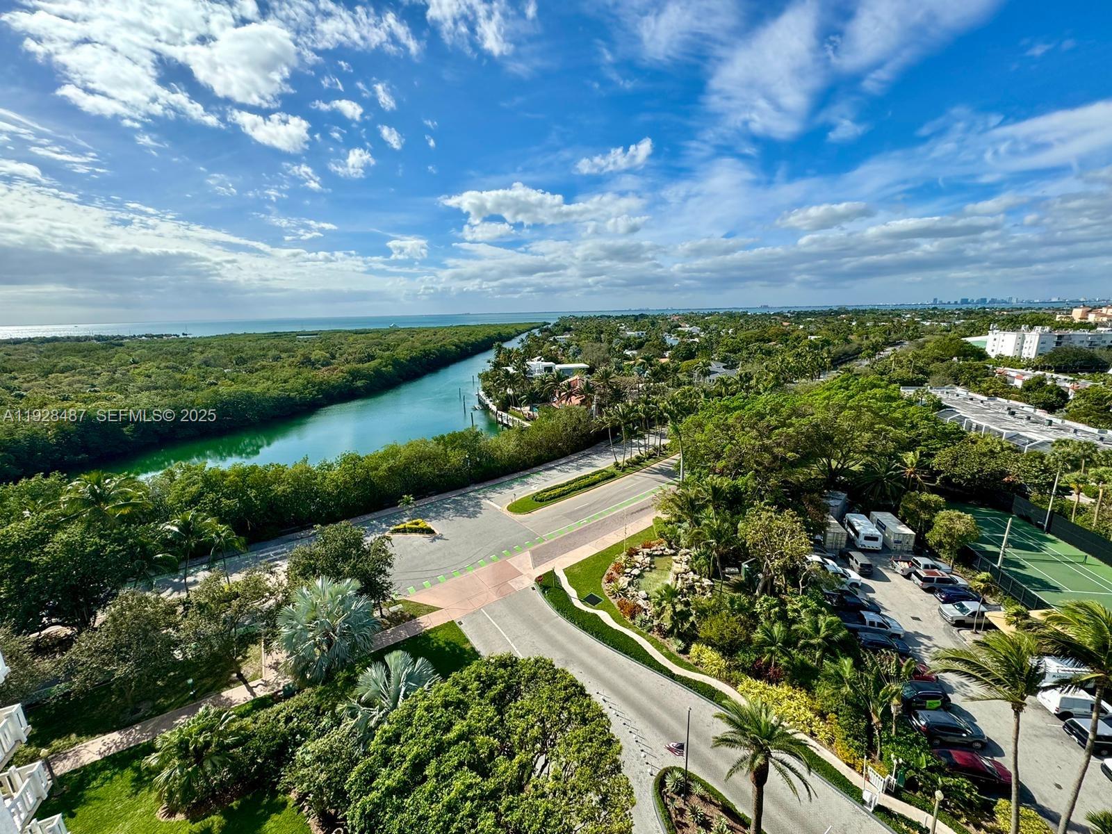 1121 Crandon Blvd #E1001, Key Biscayne FL 33149