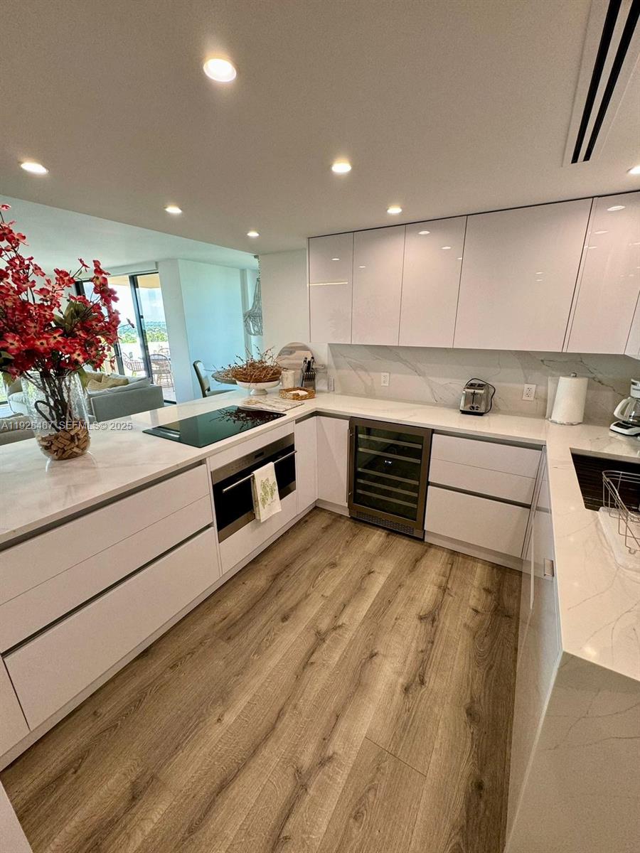 1121 Crandon Blvd #E1001, Key Biscayne FL 33149