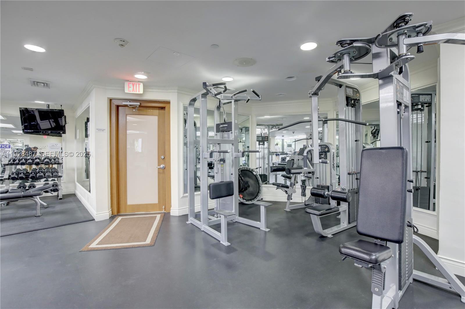 1121 Crandon Blvd #E1001, Key Biscayne FL 33149