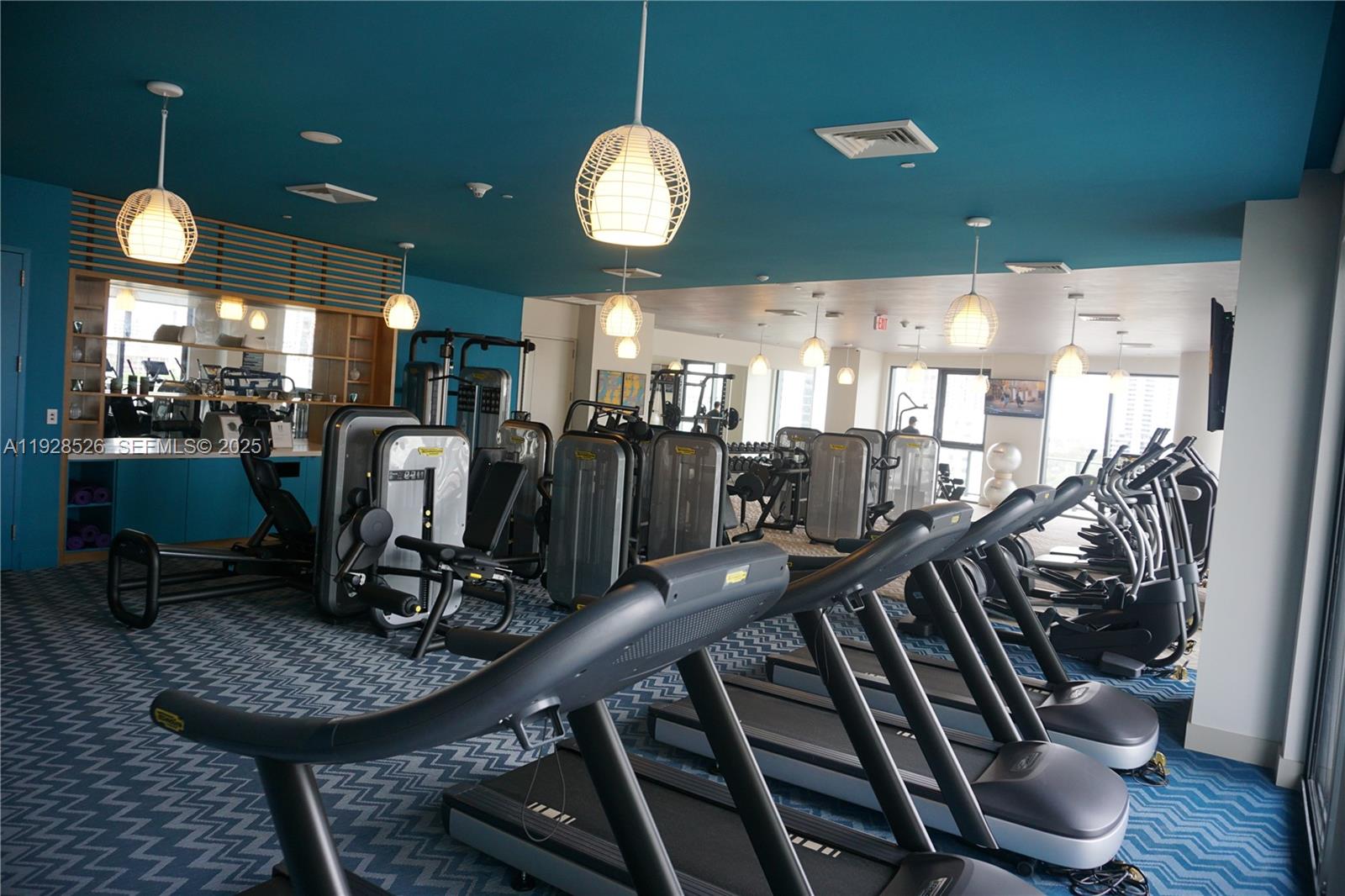 121 NE 34th St #2406A, Miami FL 33137