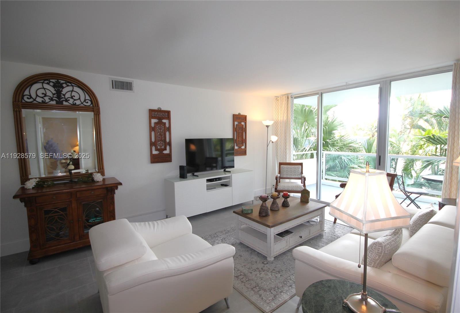 Miami Beach FL 33140 - A11928579
