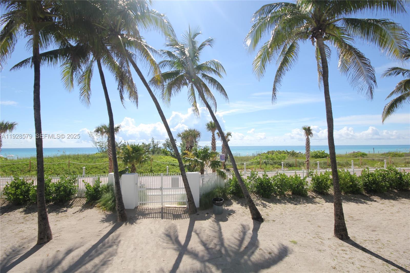 Miami Beach FL 33140 - A11928579