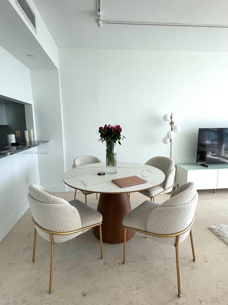 540 West Ave #1613, Miami Beach FL 33139