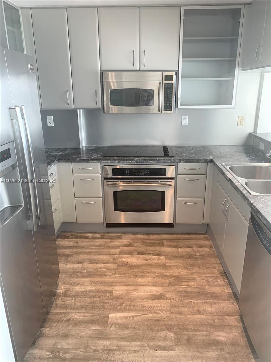 540 West Ave #1613, Miami Beach FL 33139