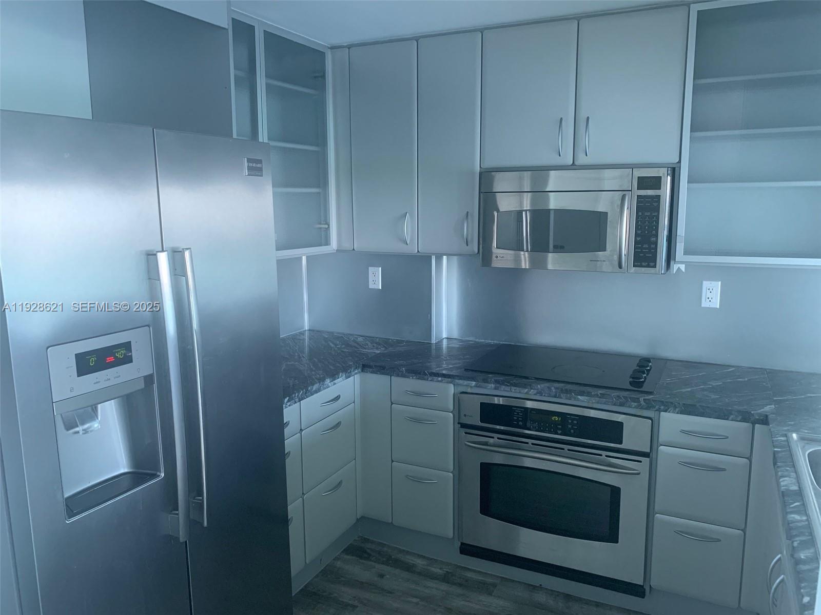 540 West Ave #1613, Miami Beach FL 33139