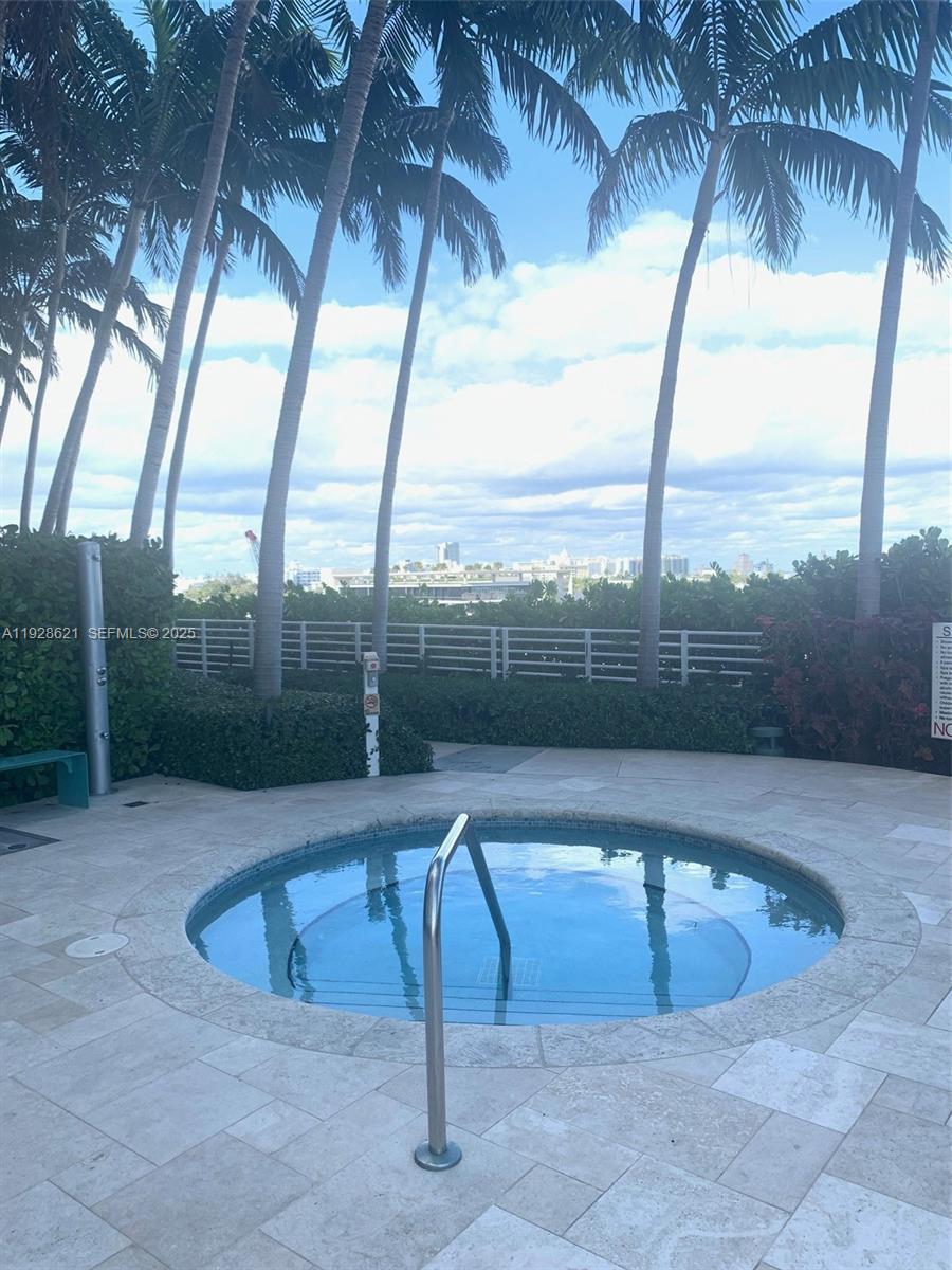 540 West Ave #1613, Miami Beach FL 33139