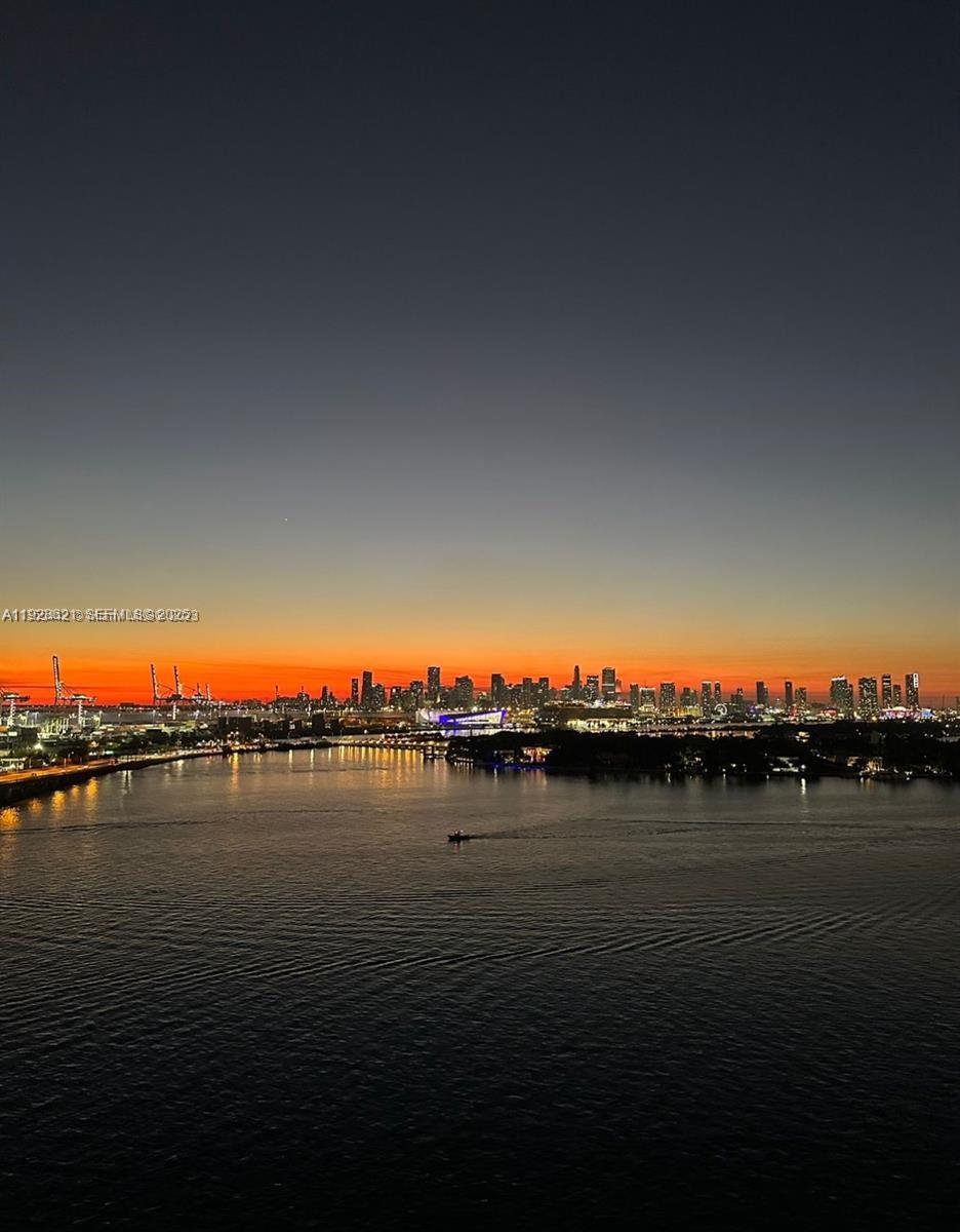 540 West Ave #1613, Miami Beach FL 33139