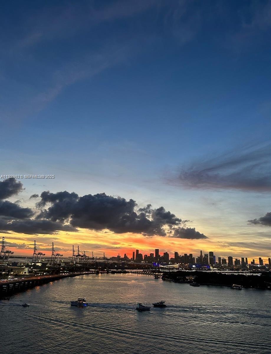 540 West Ave #1613, Miami Beach FL 33139