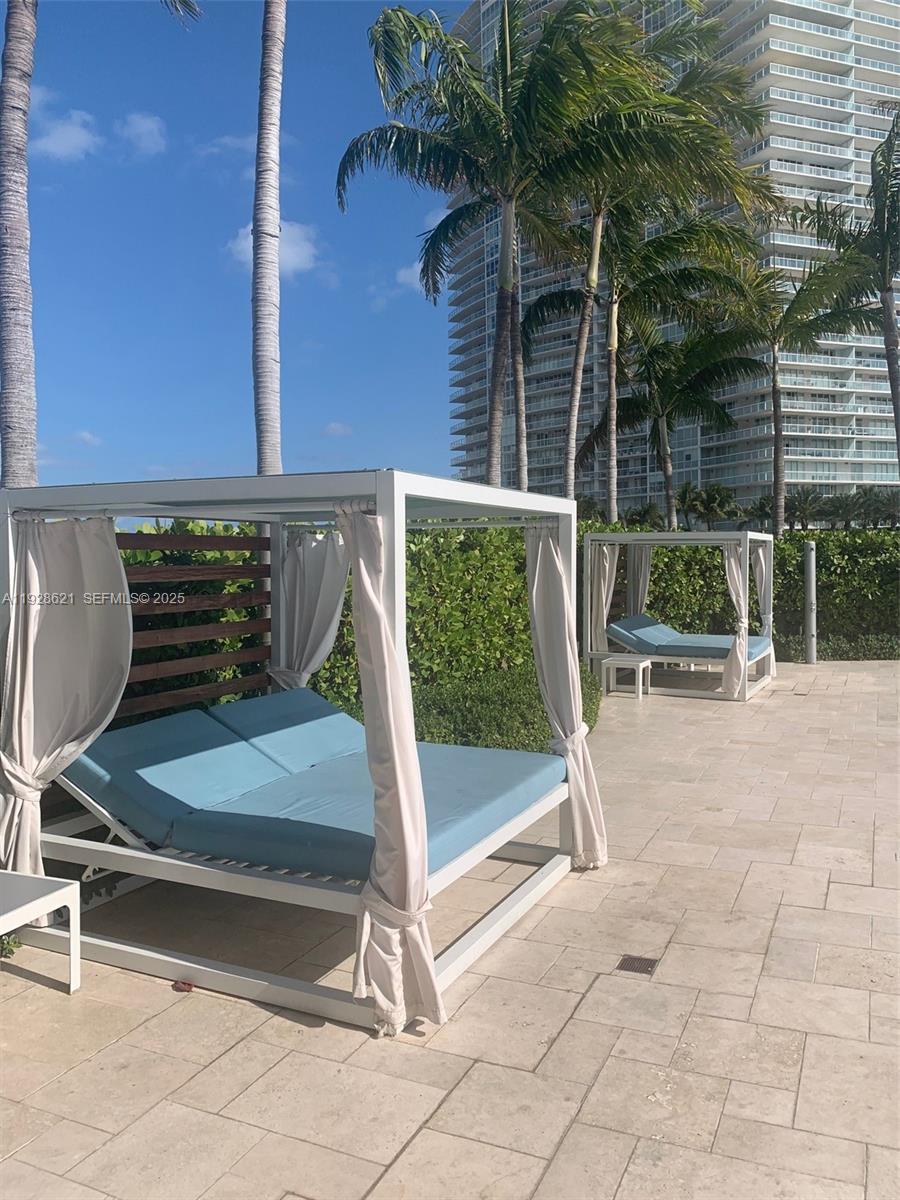 540 West Ave #1613, Miami Beach FL 33139