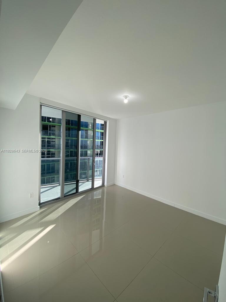 488 NE 18th St #1804, Miami FL 33132