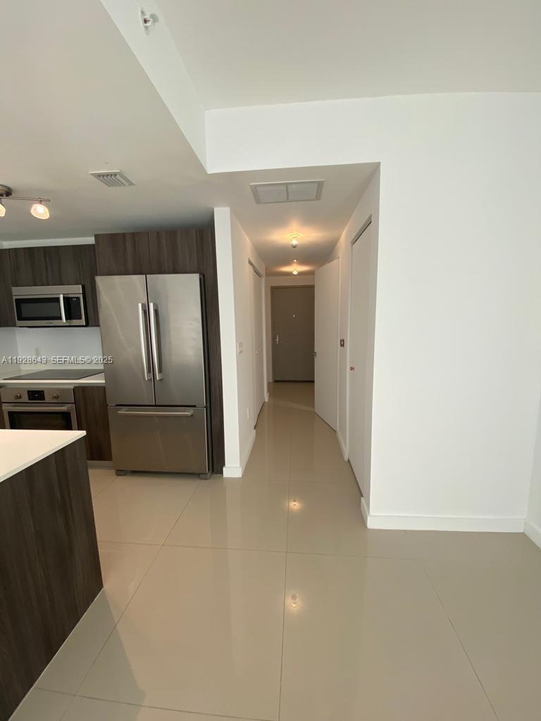 488 NE 18th St #1804, Miami FL 33132