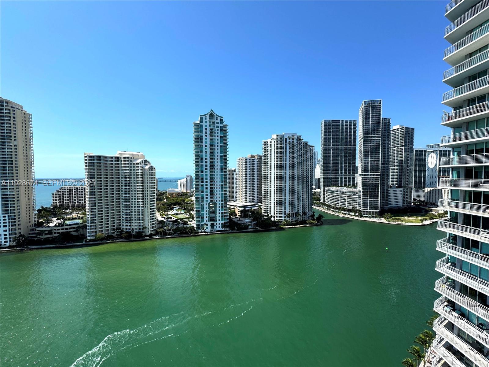 335 S Biscayne Blvd #2403, Miami FL 33131