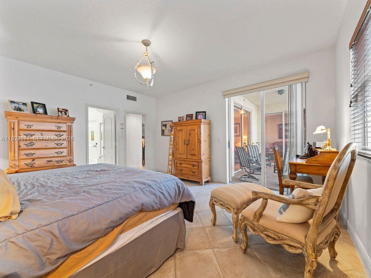 10750 NW 66th St #208, Doral FL 33178