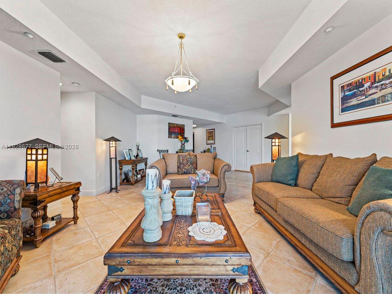 10750 NW 66th St #208, Doral FL 33178