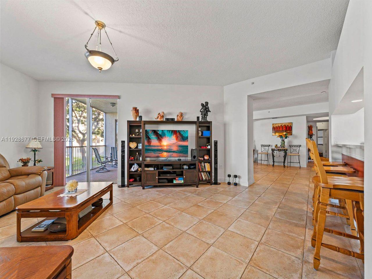 10750 NW 66th St #208, Doral FL 33178