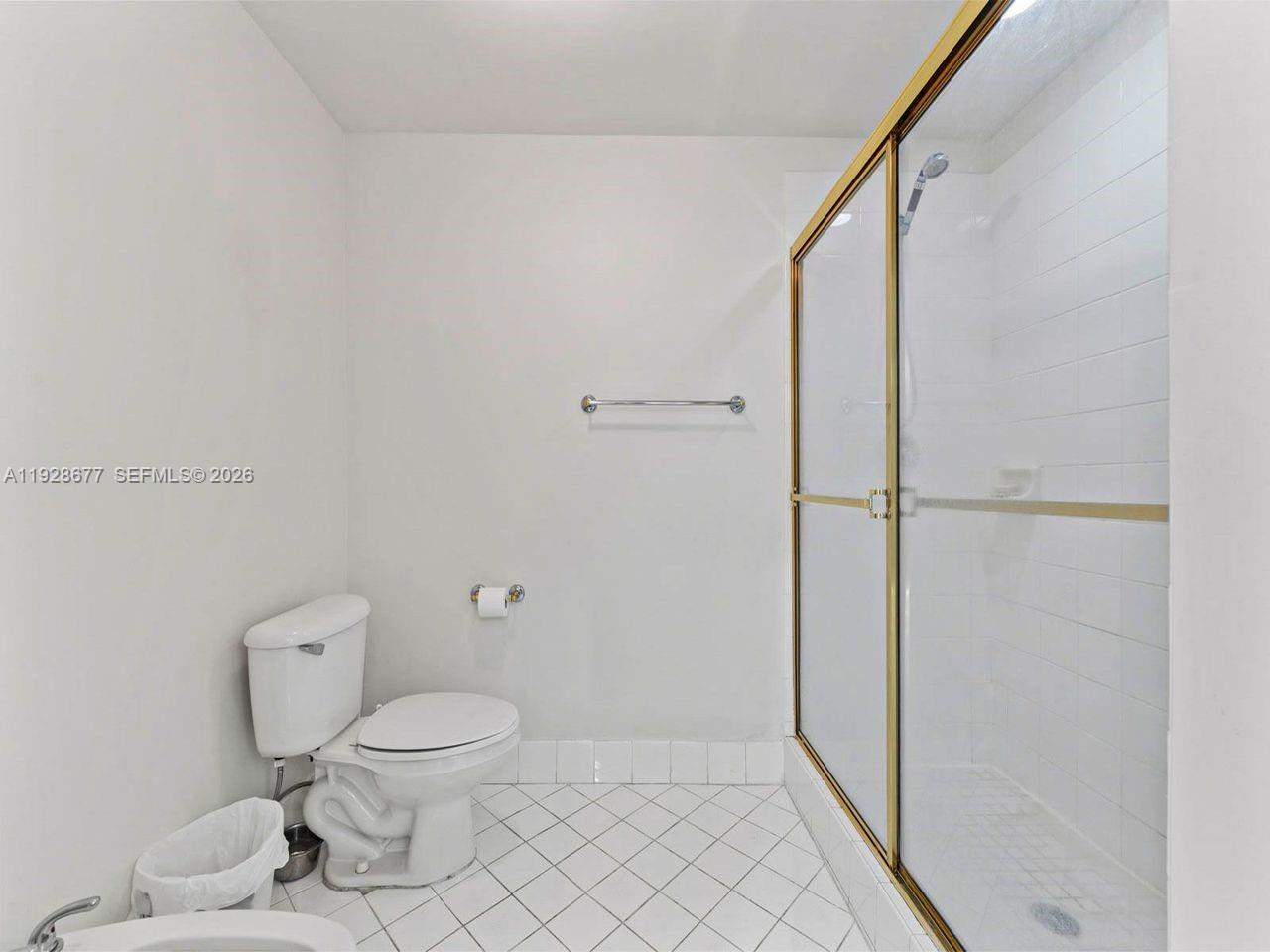10750 NW 66th St #208, Doral FL 33178