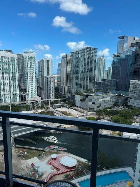 90 SW 3rd St #3112, Miami FL 33130