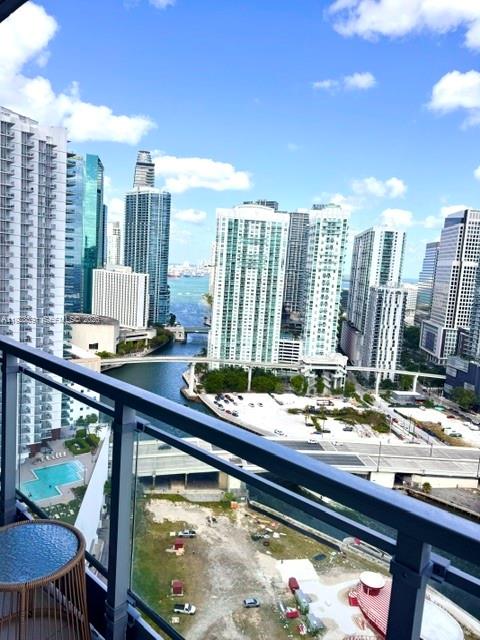 90 SW 3rd St #3112, Miami FL 33130