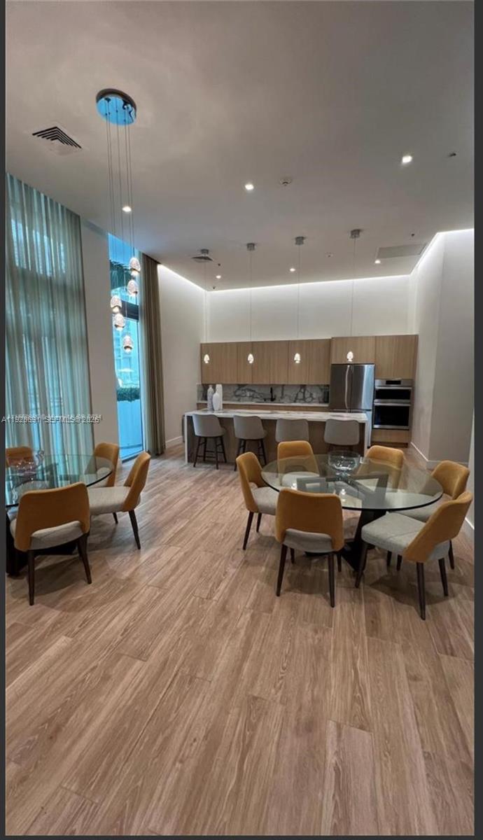 90 SW 3rd St #3112, Miami FL 33130