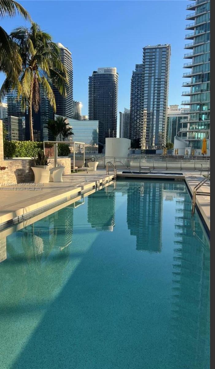 90 SW 3rd St #3112, Miami FL 33130