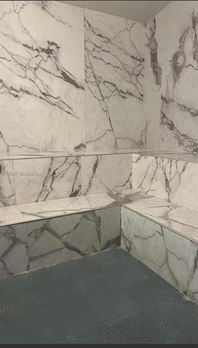90 SW 3rd St #3112, Miami FL 33130
